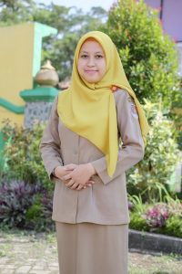 ALFINA CHARIRI, S.Pd