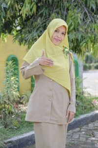 WAHYUTI - BENDAHARA